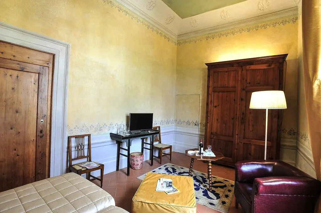 Bed & Breakfast Torre Dei Lari Residenza D'Epoca Bed and Breakfast Florence